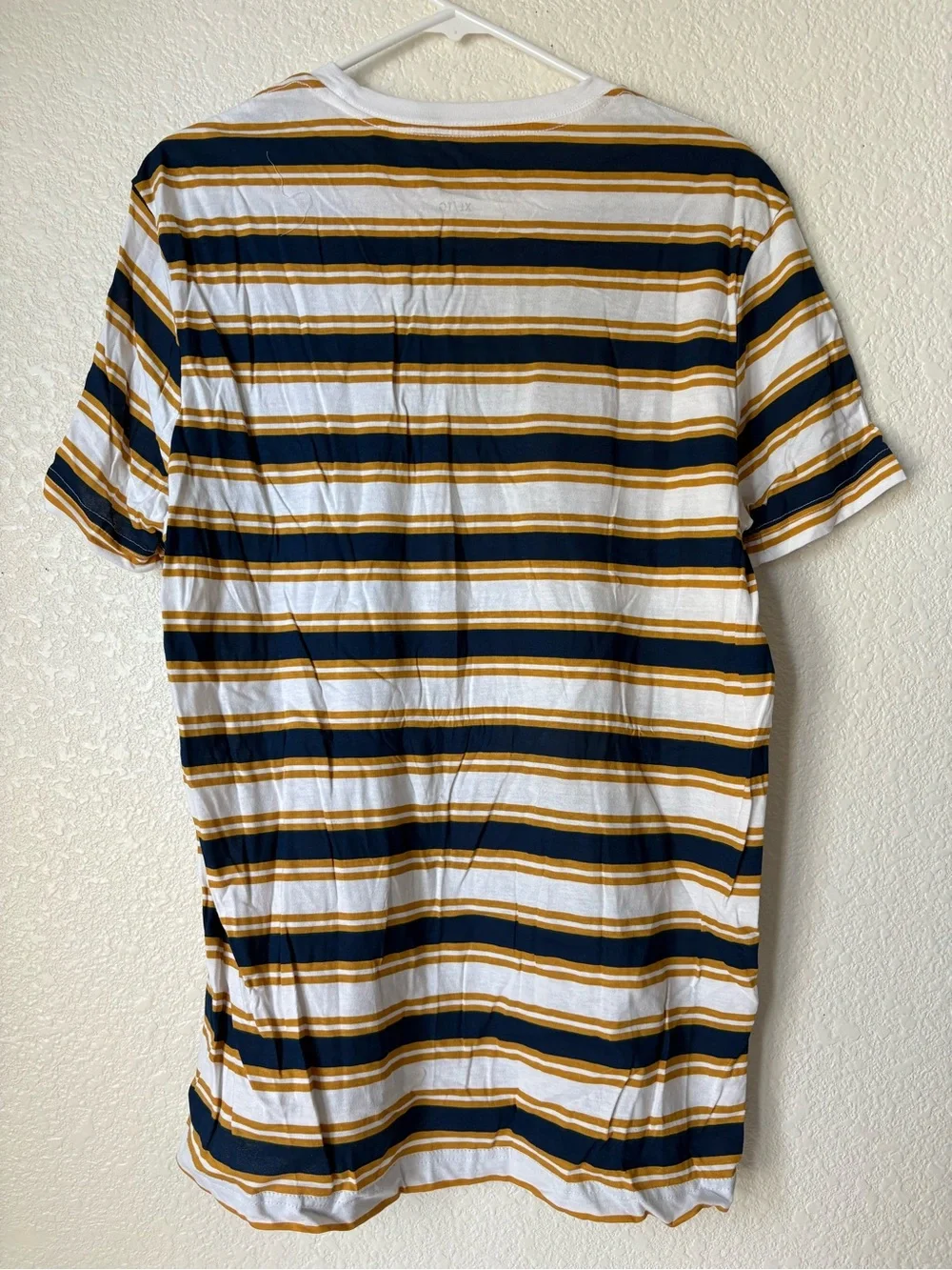 GUESS White Navy & Mustard Striped Logo Tee - Picture 7 of 8